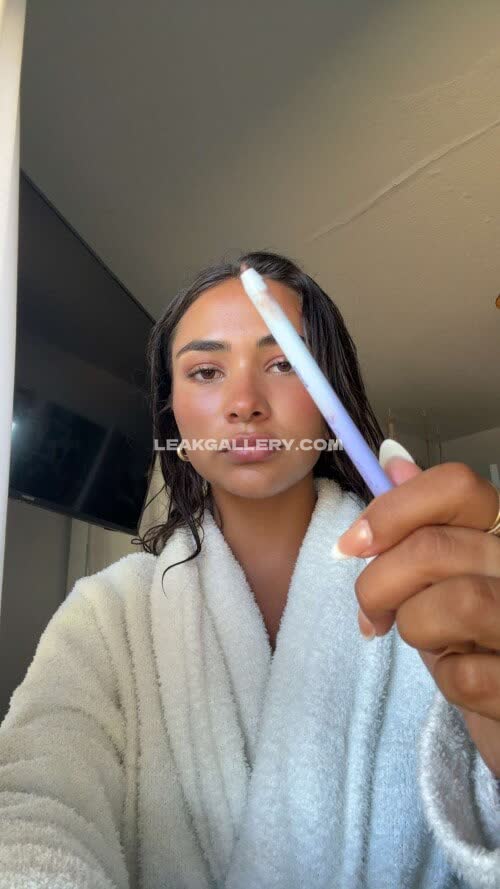 Siennagomez / Siennamaegomez Exclusieve gelekte naaktcontent van OnlyFans #14502304