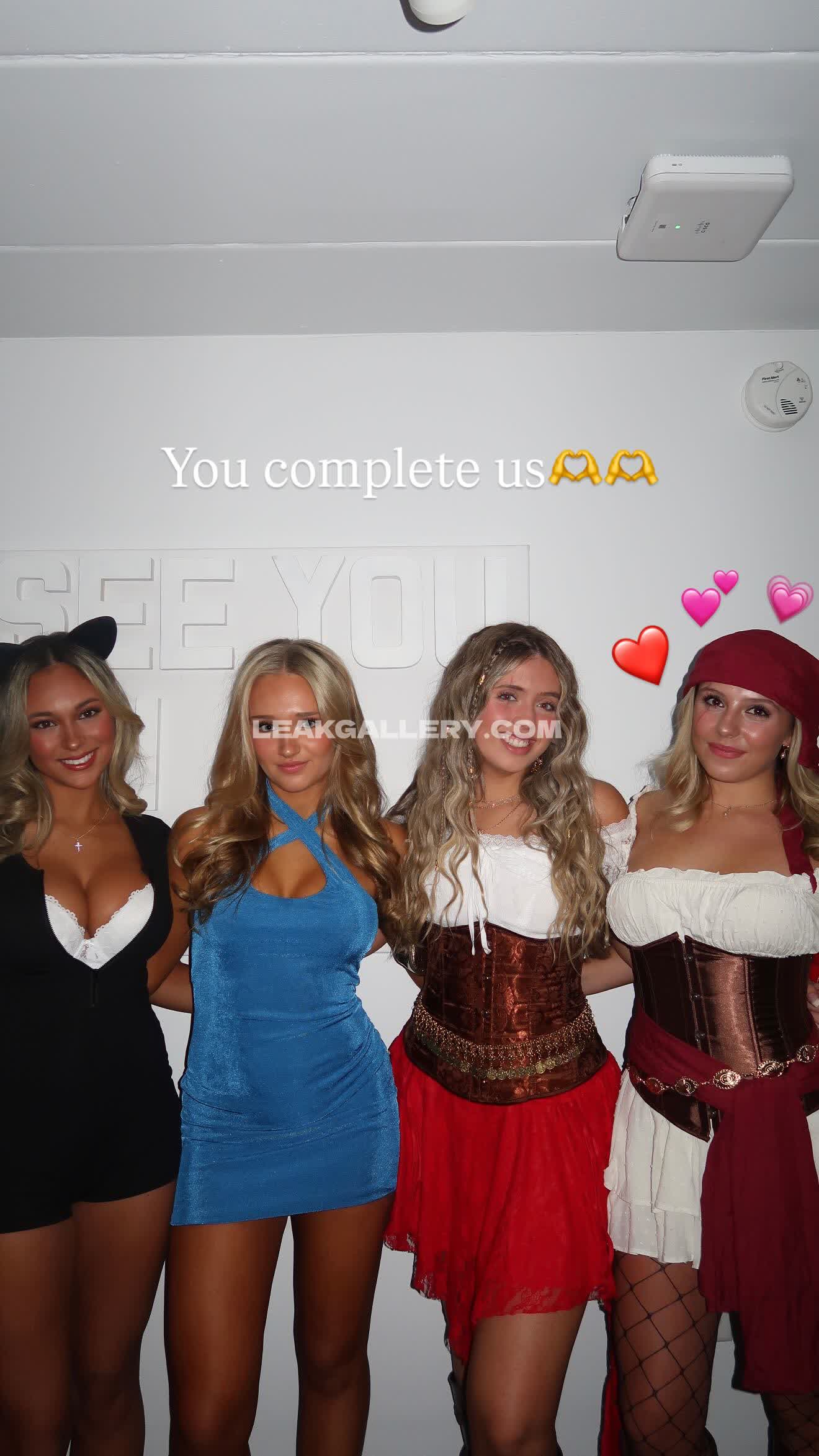 Siennahollanddd Exclusive Leaked Nude OnlyFans #12572442