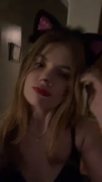 Sillybillyval Cat Ears Tease OnlyFans Video Leaked