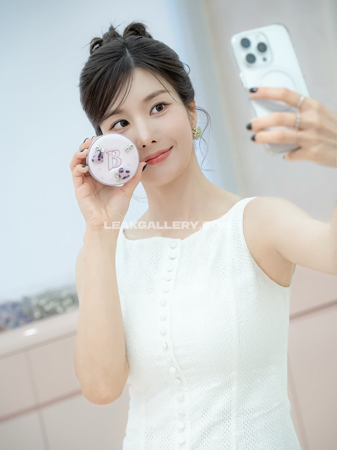 Silver_rain.__ Exclusive Leaked Nude OnlyFans #12490322