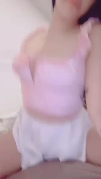 Silverriot Pink Lace Bra Tease OnlyFans Video Leaked