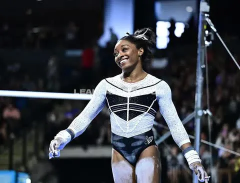 simonebiles
