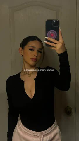 Simplyneida / Simplyneidaa Exclusive Leaked Nude OnlyFans #14606032