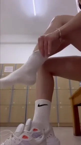 Sinem_ozgur Gym Leg Press Tease OnlyFans Video Leaked