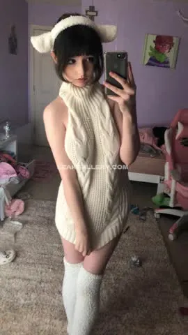 Smeepsx Knit Sweater Dress Tease OnlyFans Photo Leaked