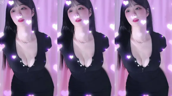 Smmms2002- Tight Black Dress Tease OnlyFans Video Leaked