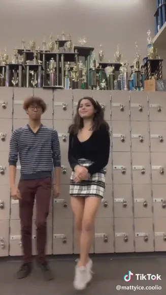 Sohannaricci Plaid Skirt Dance Move OnlyFans Video Leaked