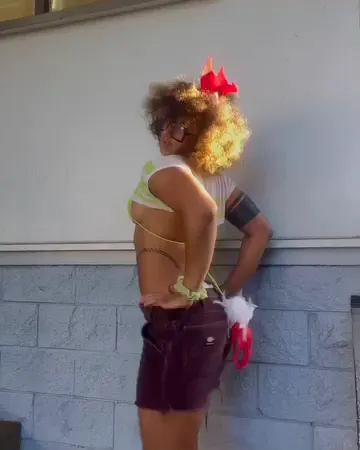 Soleyfaye Thong Bikini Ass Twerk OnlyFans Video Leaked
