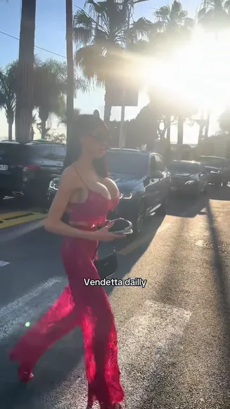 Soniaalxis92 Pink Lace Bra Top OnlyFans Video Leaked