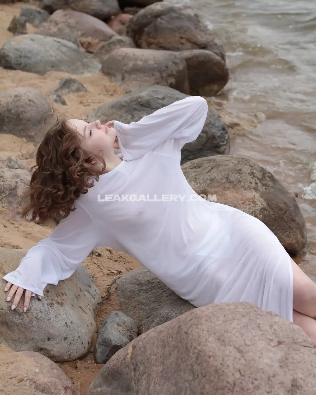 Sonyasees19 Exclusive Leaked Nude OnlyFans #12609663