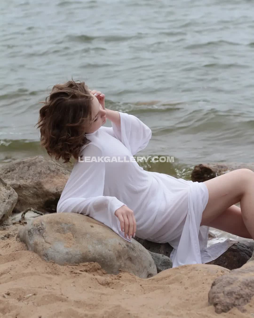 Sonyasees19 Exclusive Leaked Nude OnlyFans #12609664