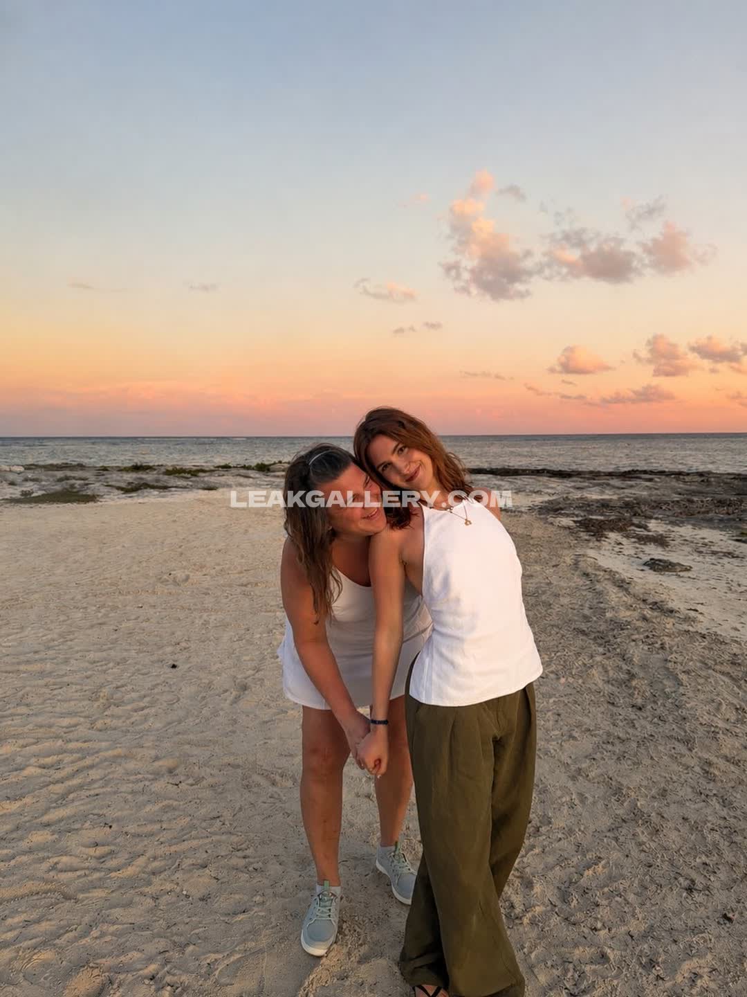 Sophie_nlisse Exclusive Leaked Nude OnlyFans #12434285