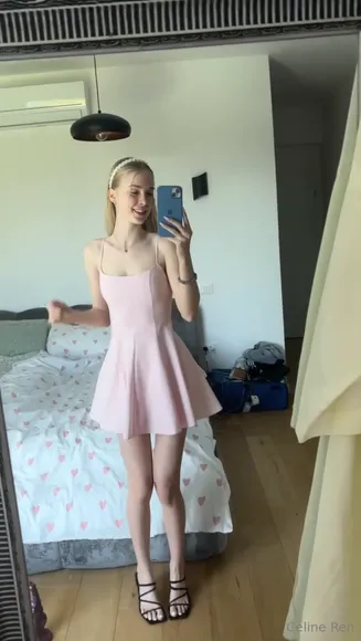Sophiesouth Pink Dress Tease OnlyFans Video Leaked