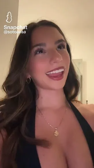 Sotoavaa Deep V Neck Tease OnlyFans Video Leaked
