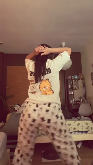 Spiderjink Pajama Dance Tease OnlyFans Video Leaked