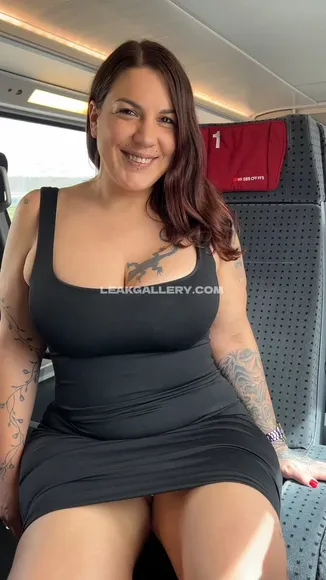 Splashqueenlola / lola_splashez Exclusive Leaked Nude OnlyFans #13513874