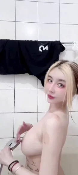 Sprite0719ss Naked Shower Tease OnlyFans Video Leaked