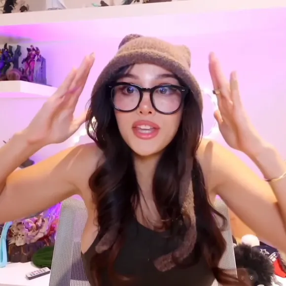 sssniperwolf video thumbnail