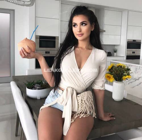 Sssniperwolf Exclusive Leaked Nude OnlyFans #14587768