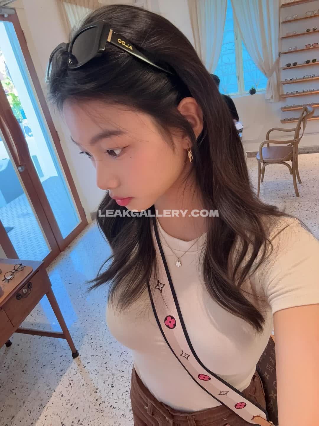 Sssxin_n / susuu_xin Exclusive Leaked Nude OnlyFans #13150570