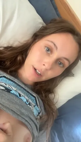 stellabarey video thumbnail