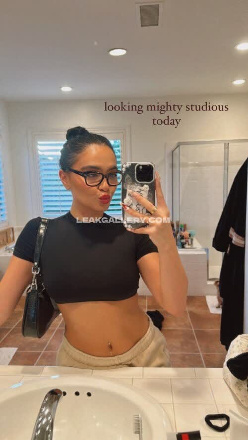 Stellahudgens Exclusive Leaked Nude OnlyFans #14556545