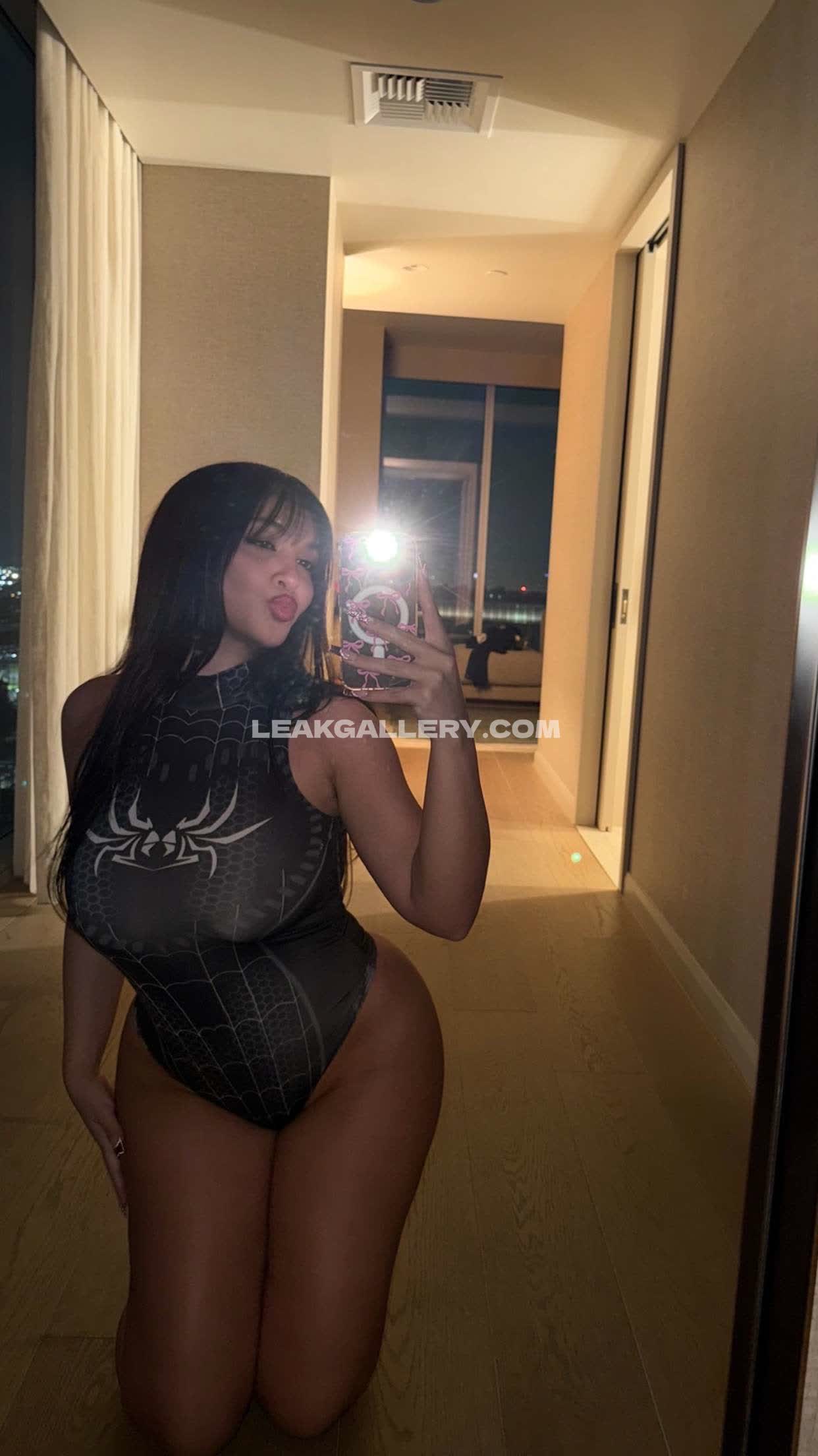 Stellahudgens Exclusive Leaked Nude OnlyFans #13376795