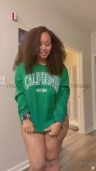 Stormiiy Naked Ass Twerking OnlyFans Video Leaked