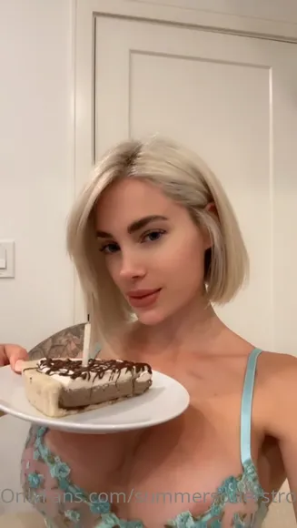 Summersoderstrom Lacy Bra Tease OnlyFans Video Leaked