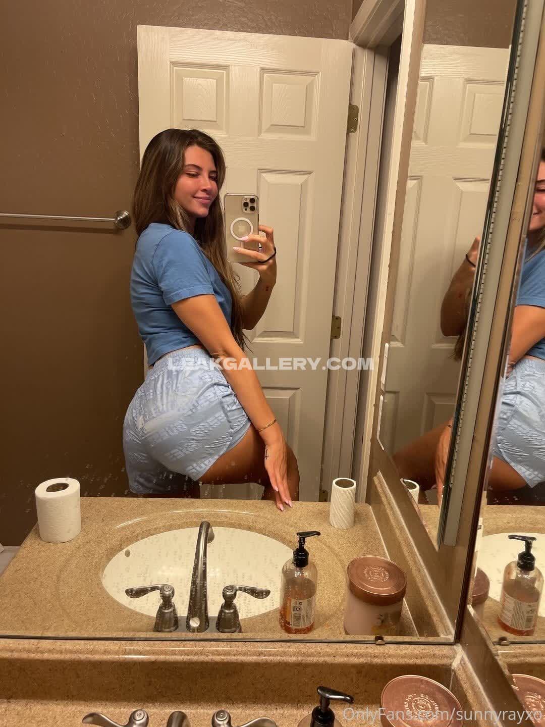 Sunnyrayxo Exclusive Leaked Nude OnlyFans #13440119