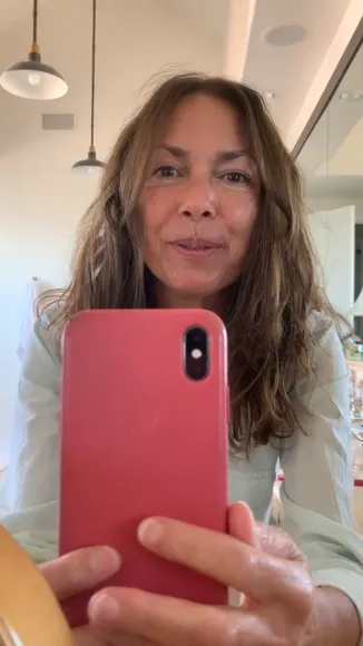 susannahoffsofficial