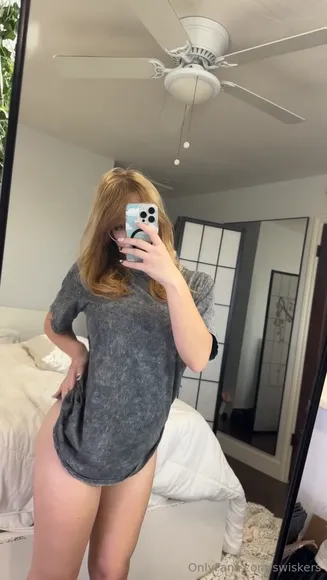 Swiskers... Thongless Ass Tease OnlyFans Video Leaked