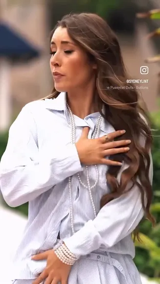 Sydney Lint Striped Shirt Tease OnlyFans Video Leaked