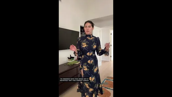 Sydsogood Floral Dress With Slit OnlyFans Video Leaked