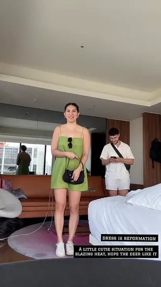 Sydsogood Green Dress Tease OnlyFans Video Leaked