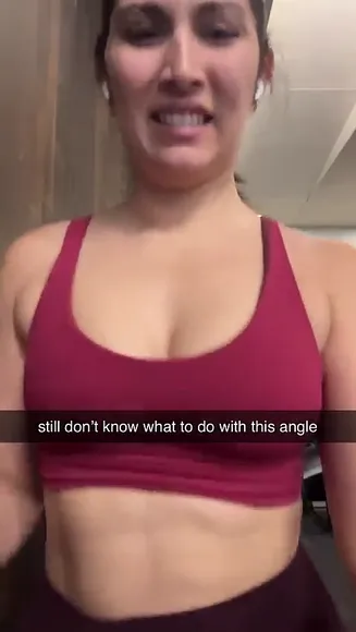 Sydsogood Red Sports Bra Flex OnlyFans Video Leaked