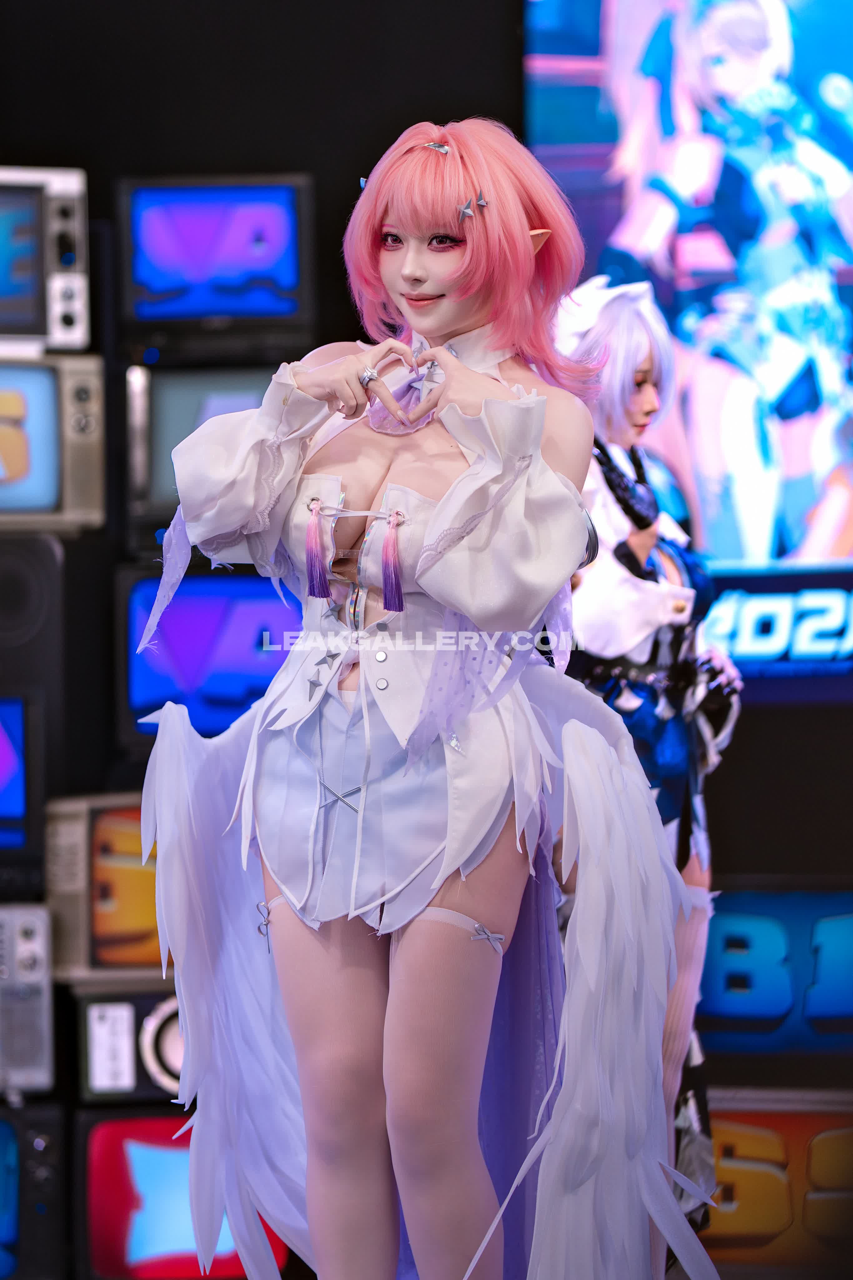 Takomayuyi Exclusive Leaked Nude OnlyFans #13323587