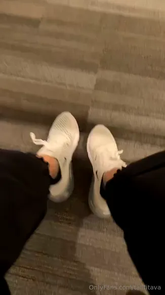tallfitfeet video thumbnail