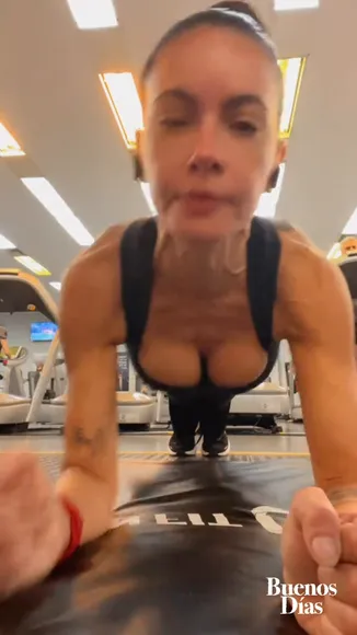 Tashamilf Push-Up Boobs Flex OnlyFans Video Leaked