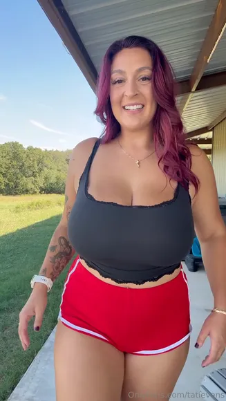 Tatievans Full Nude Outdoor Tease OnlyFans Video Leaked