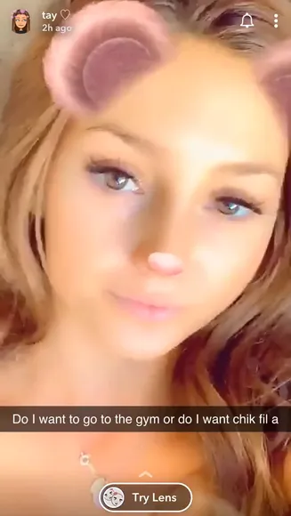 Tayloralesia Low-Cut Top Tease OnlyFans Video Leaked