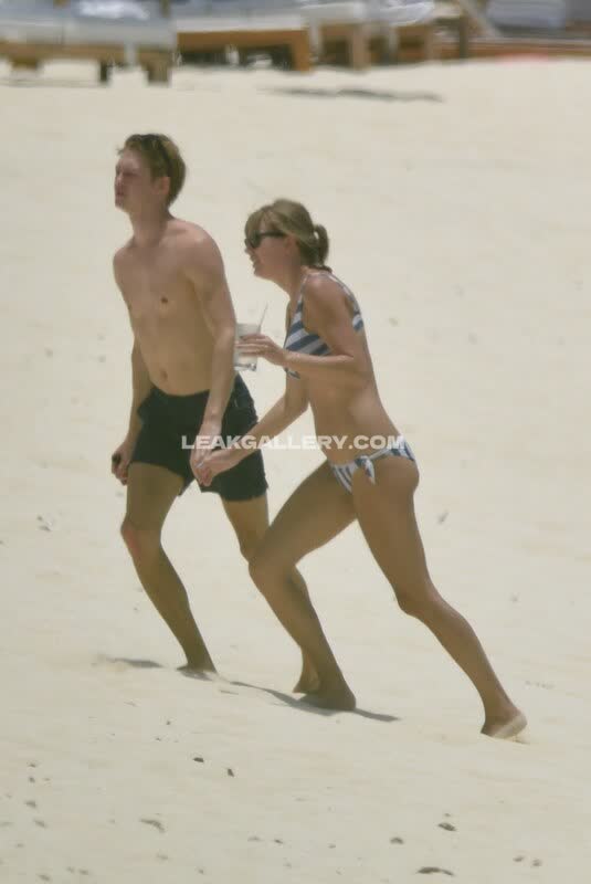 Taylor Swift / Shawtiee / Taylorswift13 / _taylor_swift Exclusive Leaked Nude OnlyFans #13478121