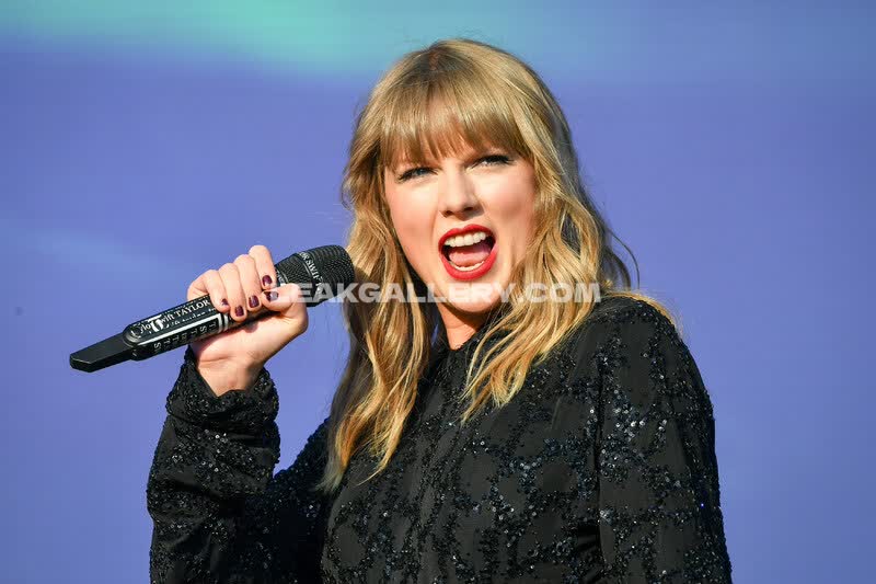 Taylorswift / Shawtiee / Taylorswift13 / _taylor_swift Exclusive Leaked Nude OnlyFans #13478021