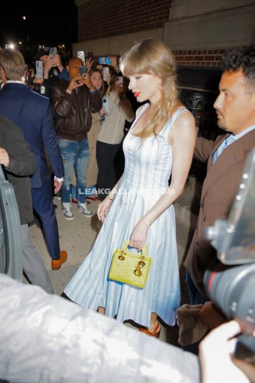 Taylorswift / shawtiee / taylorswift13 / _taylor_swift Exclusive Leaked Nude OnlyFans #12207323