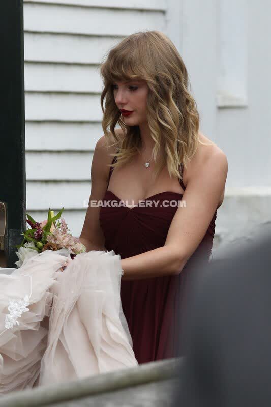 Taylorswift / Shawtiee / Taylorswift13 / _taylor_swift Exclusive Leaked Nude OnlyFans #13477985