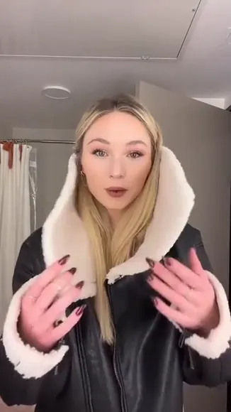 Taylortayhh Sheer Top Tease OnlyFans Video Leaked