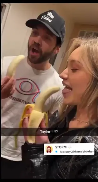 Taylortayhh Banana Play Tease OnlyFans Video Leaked