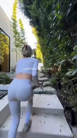 Taylortayhh / Taylortayh Exclusive Leaked Nude OnlyFans #14372375