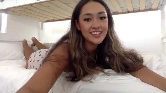 Teleaevansss Cherry Shorts Ass Twerk OnlyFans Video Leaked