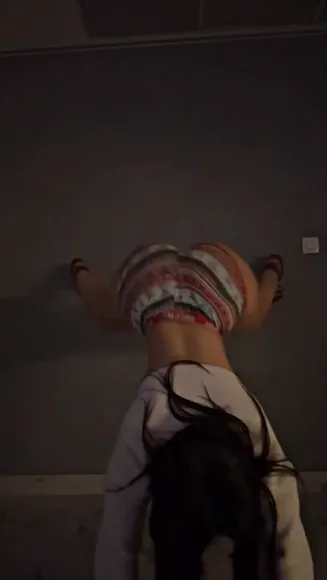 Teodora Bent Over Ass Display OnlyFans Video Leaked